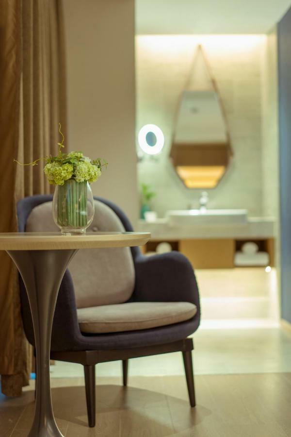Sushe Qingshe Hotel